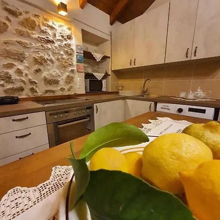 εvdokia's House Feriehus Kalamítsi