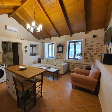 εvdokia's House * Kalamítsi